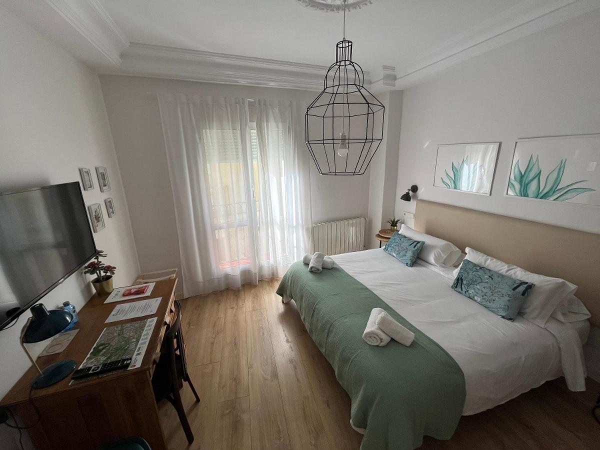 Pension Boutique Dona Urraca Burgos Ngoại thất bức ảnh